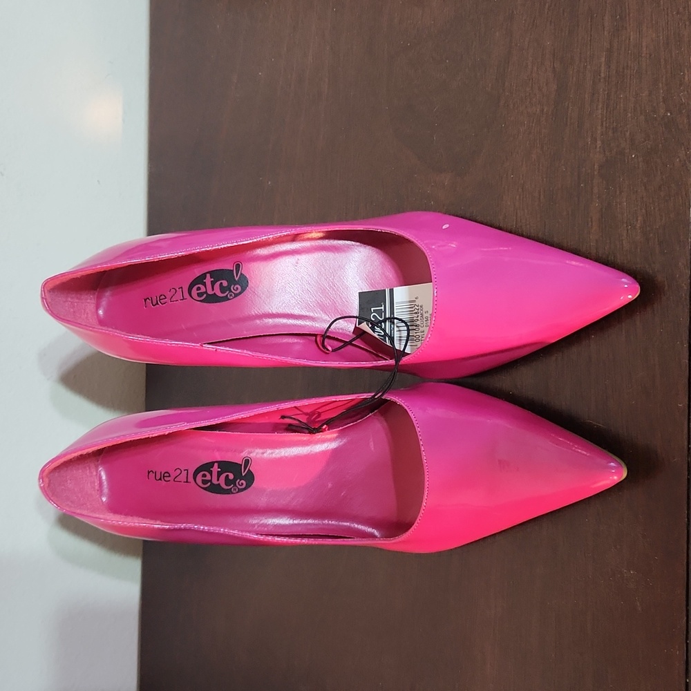 Rue 21 pink heels